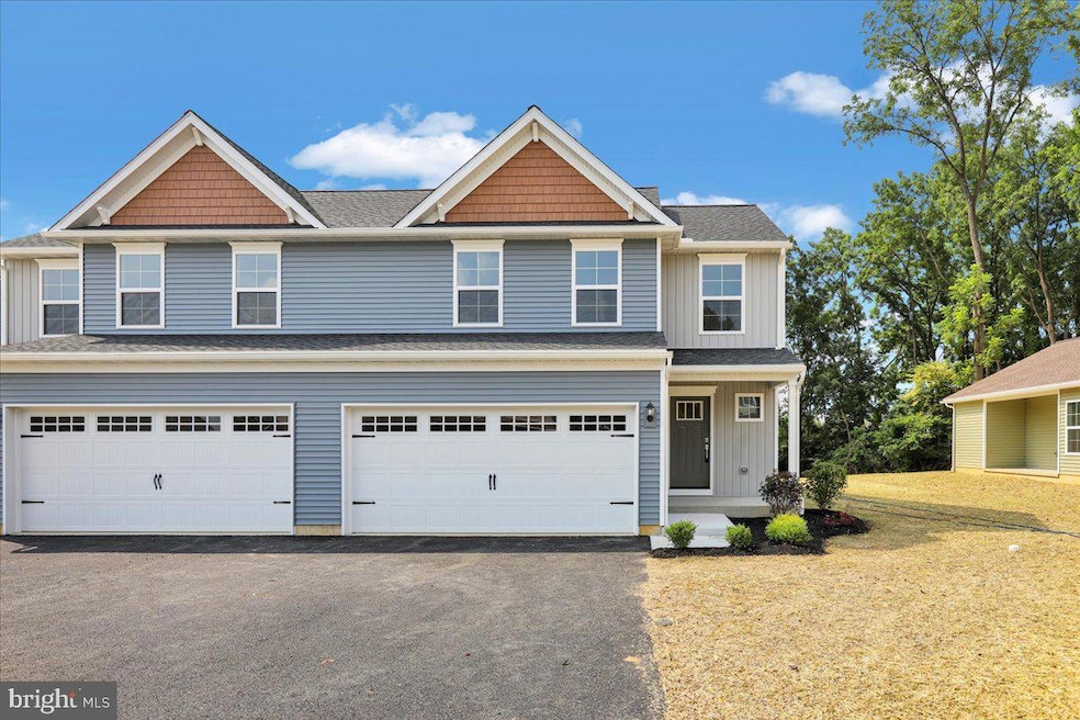 2450 Jefferson Ave, Reading, PA 19609 - photo 1