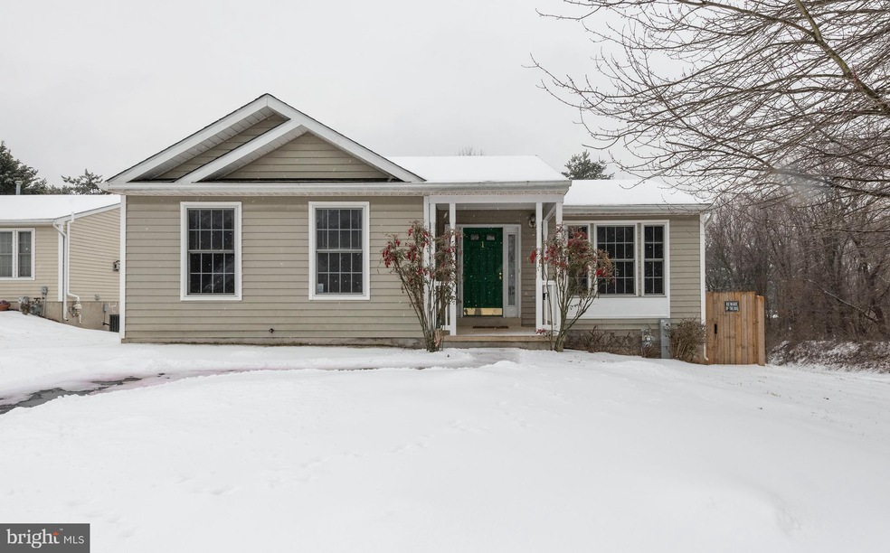 1 Bee Jay Ct, Owings Mills, MD 21117 - photo 1