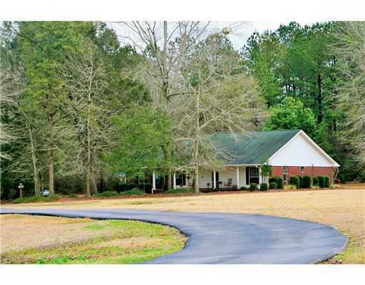 146 Ashton Dr, Lucedale, MS 39452 - photo 1