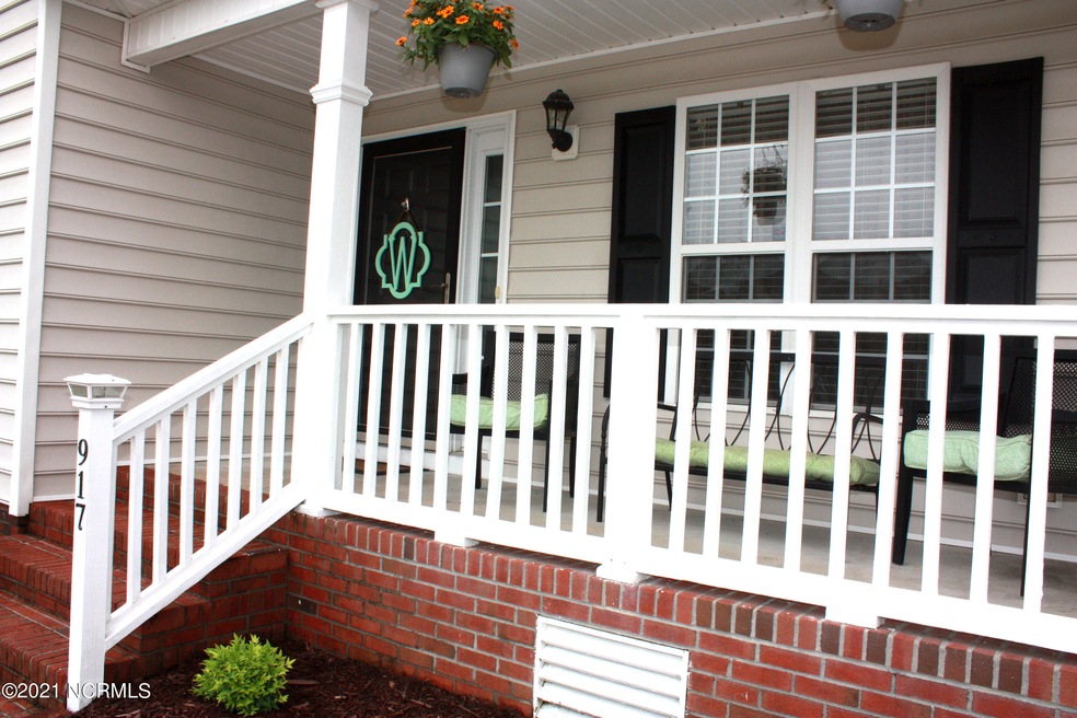 917 Selwood Ln, Winterville, NC 28590 - photo 1