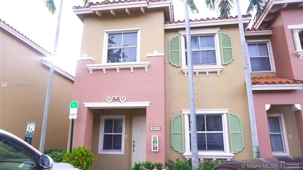 652 SW 107th Ave unit 601, Pembroke Pines, FL 33025 - photo 1