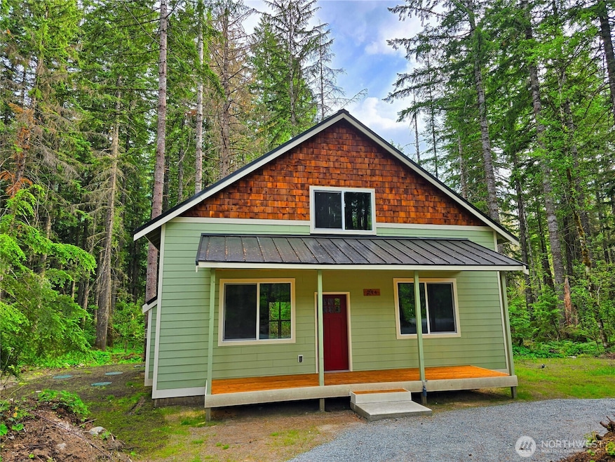 For Sale $648,800 • Co-Listing Agent