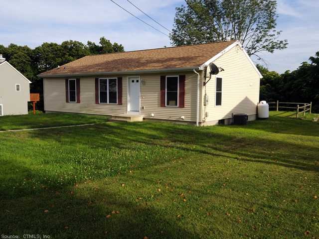 78 Indigo St, Mystic, CT 06355 - photo 1