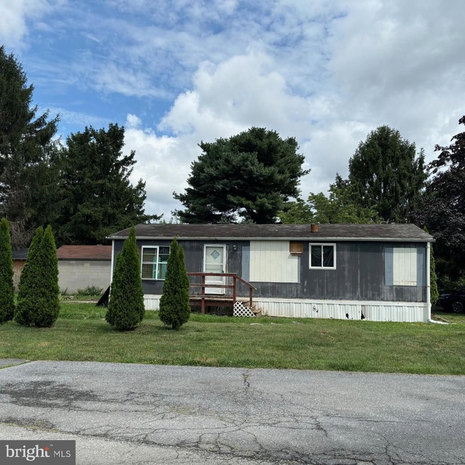 724 S 18th St, Columbia, PA 17512 - photo 1