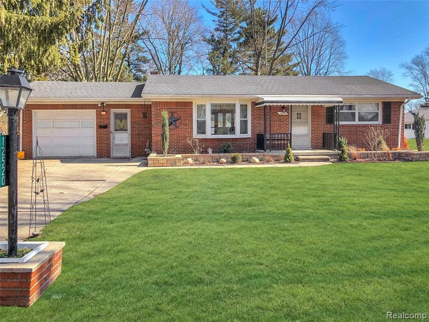 12520 Maxwell Rd, Carleton, MI 48117 - photo 1