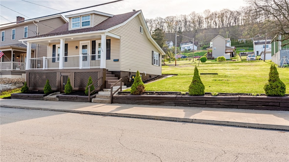 306 N 2nd St, West Newton, PA 15089 - photo 1