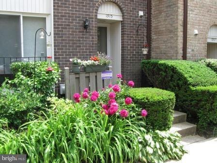 1915 Greenberry Rd, Baltimore, MD 21209 - photo 1