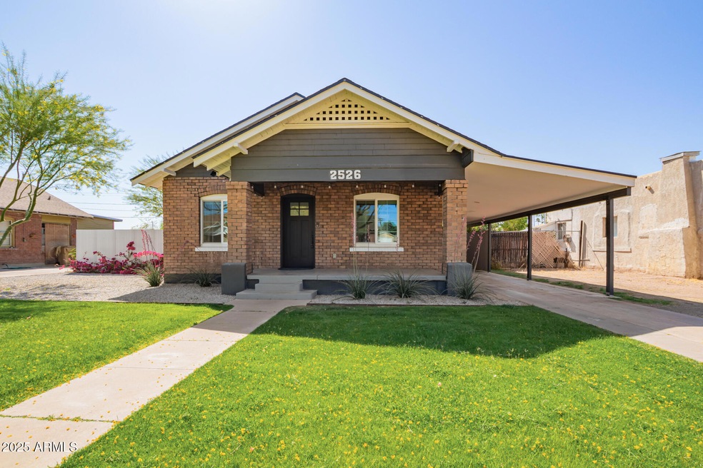 2526 N Edgemere St, Phoenix, AZ 85006 - photo 1