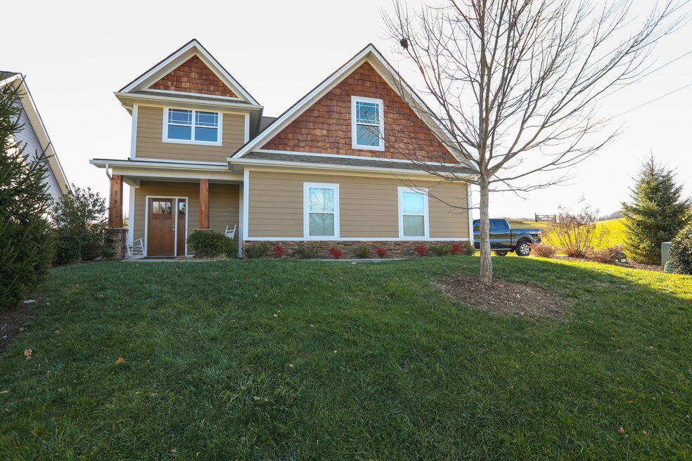 2720 Edinburgh-FRONT PIC