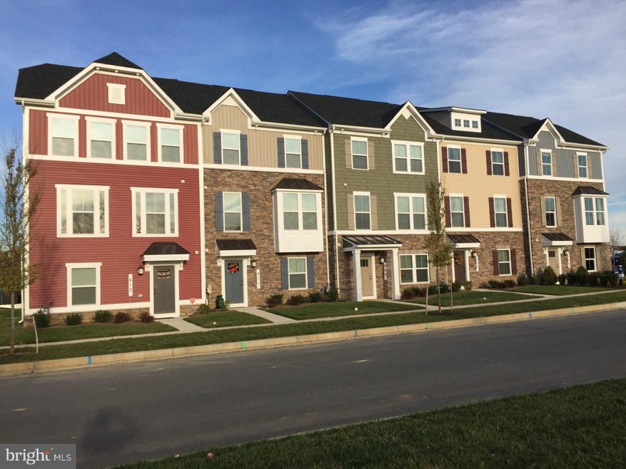 102 Mulberry Dr, Malvern, PA 19355 - photo 1