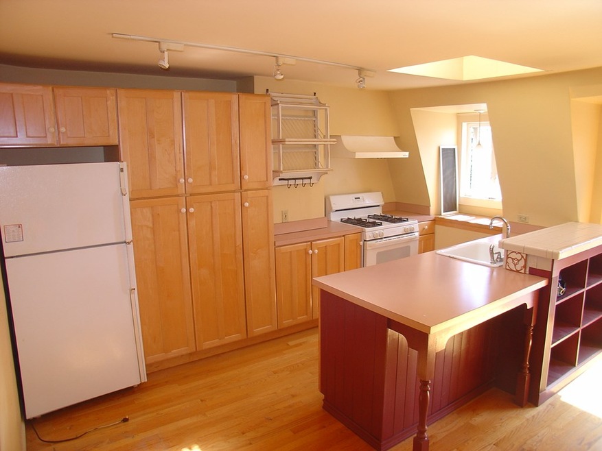 415 E 7th St unit 3, Boston, MA 02127 - photo 1