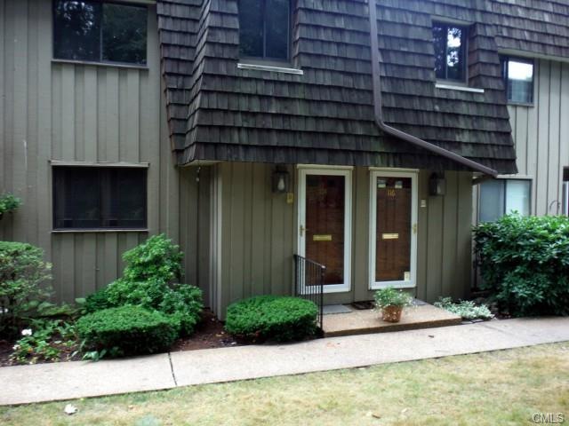 Front entry of unit. Left side is #114