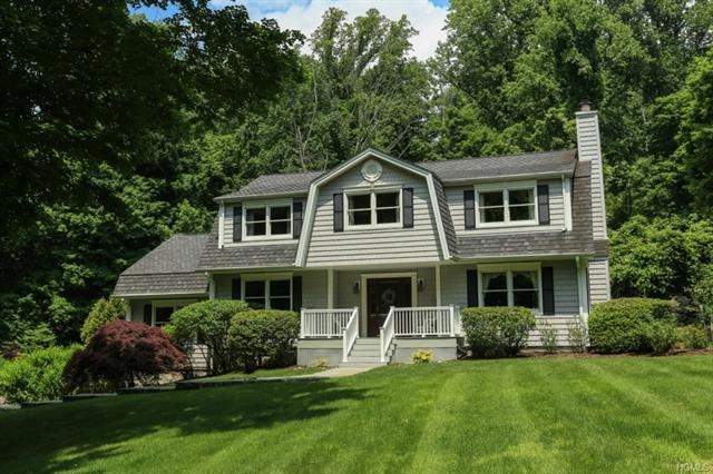 820 Locke Ln, Yorktown Heights, NY 10598 - photo 1