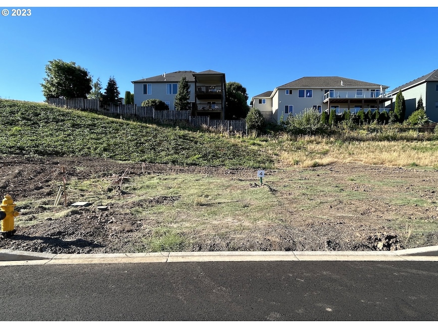 2727 NW Pinehurst Dr unit 4, McMinnville, OR 97128 - photo 1