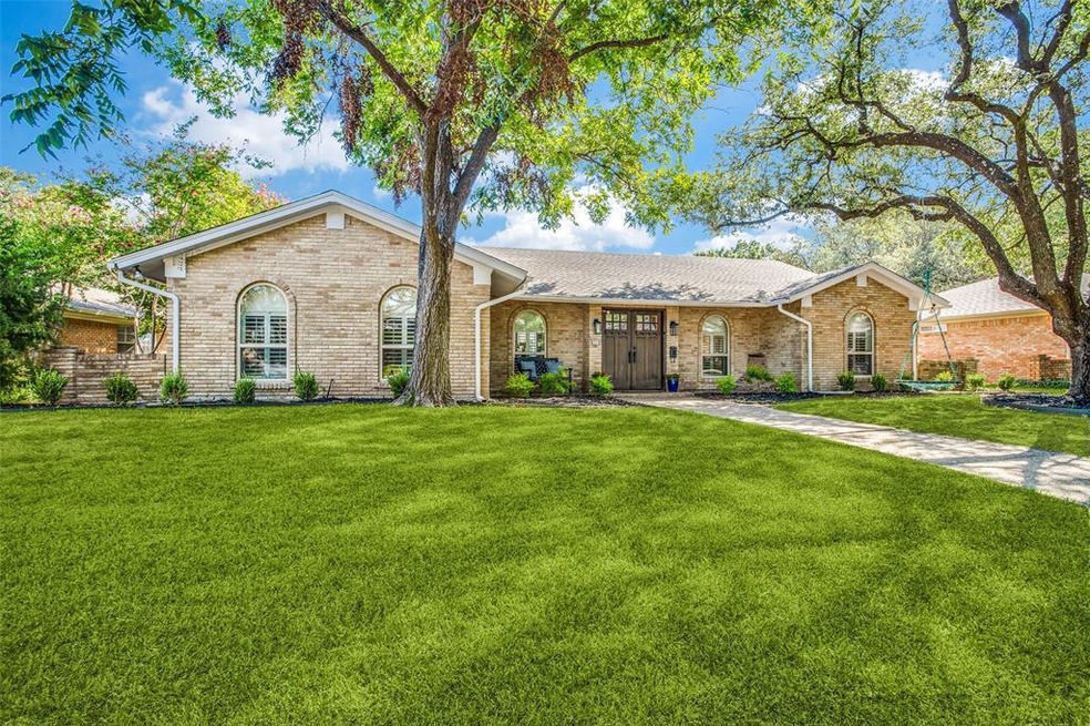 6318 Glennox Ln, Dallas, TX 75214 - photo 1