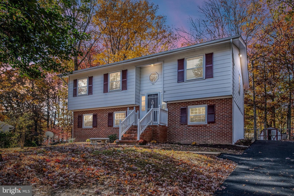 716 Sherwood Ln, Fredericksburg, VA 22407 - photo 1