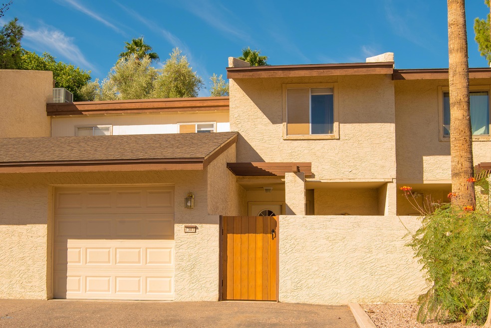 The Landings in Dobson Ranch