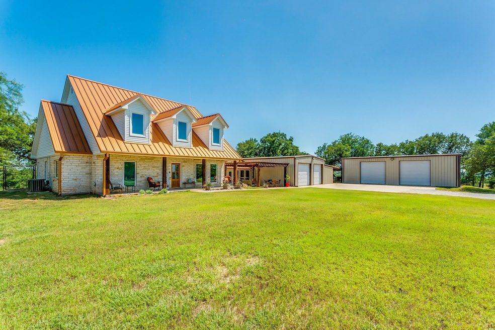 4616 S Fm 113, Millsap, TX 76066 - photo 1