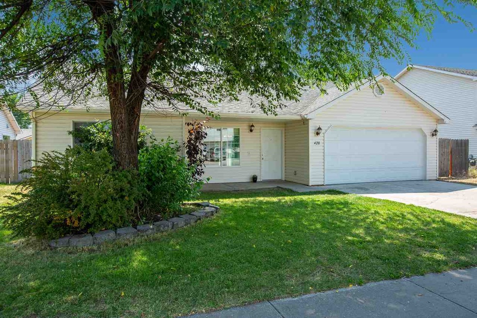420 Beverly Ave, Medical Lake, WA 99022 - photo 1