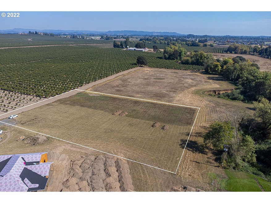 13425 Baker Creek Rd unit 2, McMinnville, OR 97128 - photo 1