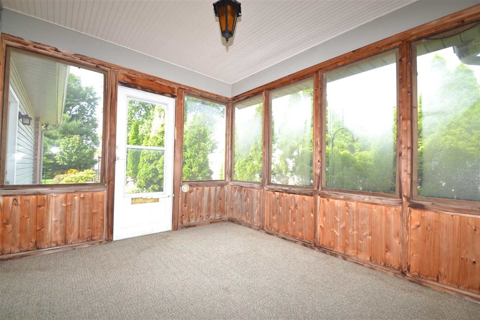 219 W Adams St, Tipton, IN 46072 - photo 1