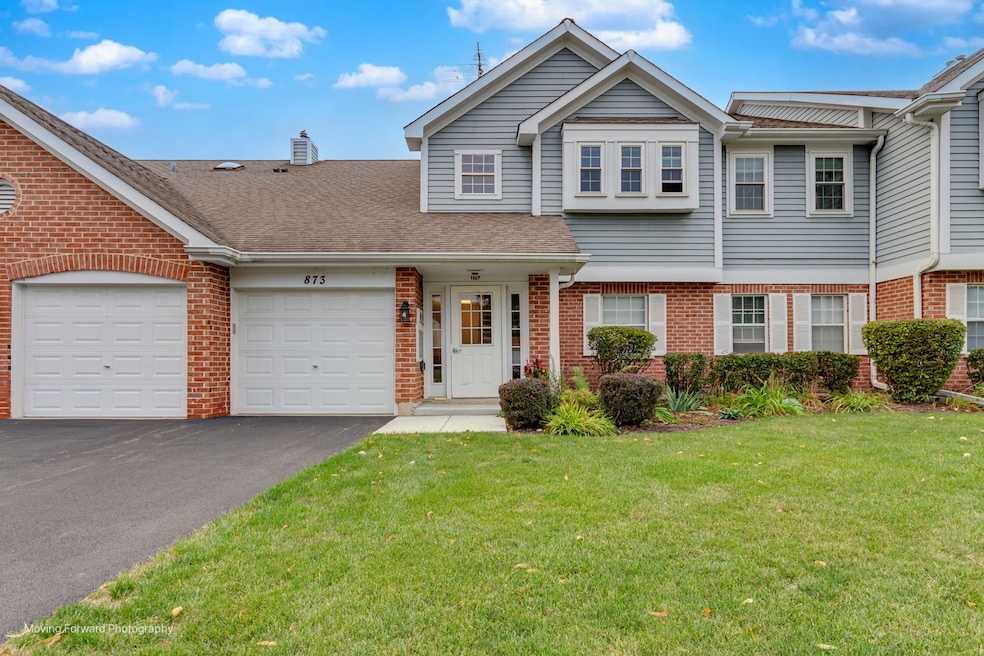 For Sale $260,000 • Co-Listing Agent