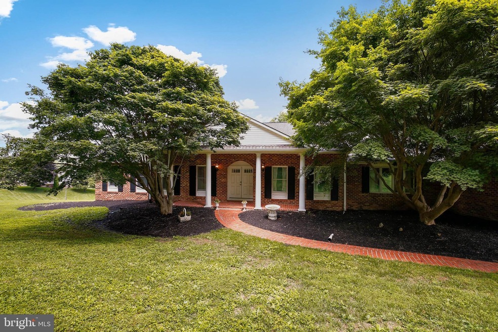 418 Obrecht Rd, Sykesville, MD 21784 - photo 1