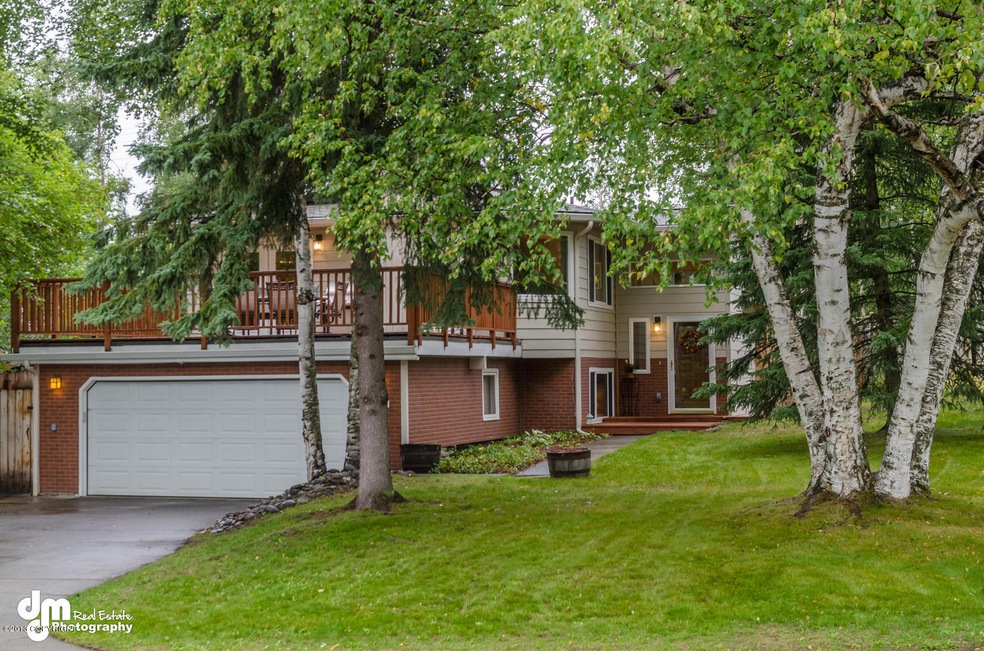 7317 Hennings Way Anchorage AK-large-001