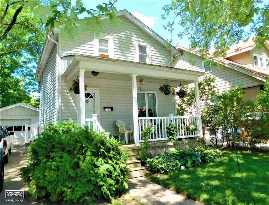 2103 10th St, Port Huron, MI 48060 - photo 1