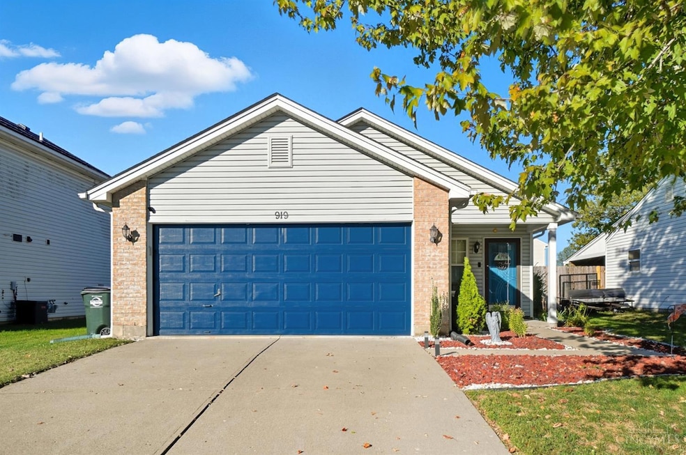 For Sale $275,000 • Co-Listing Agent