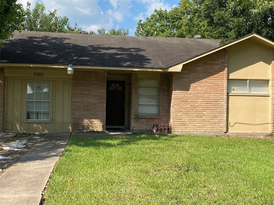 5818 Melanite Ave, Houston, TX 77053 - photo 1