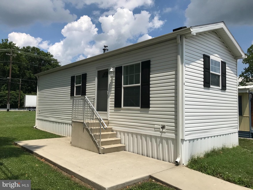 4 Stacy Dr, Pennsville, NJ 08070 - photo 1