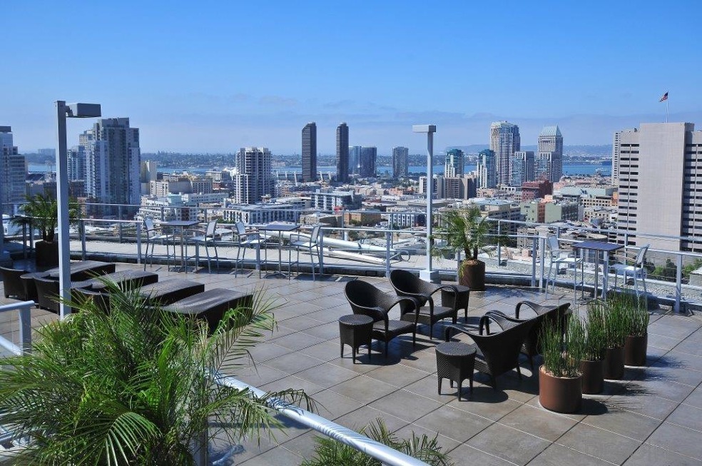 Rooftop Deck