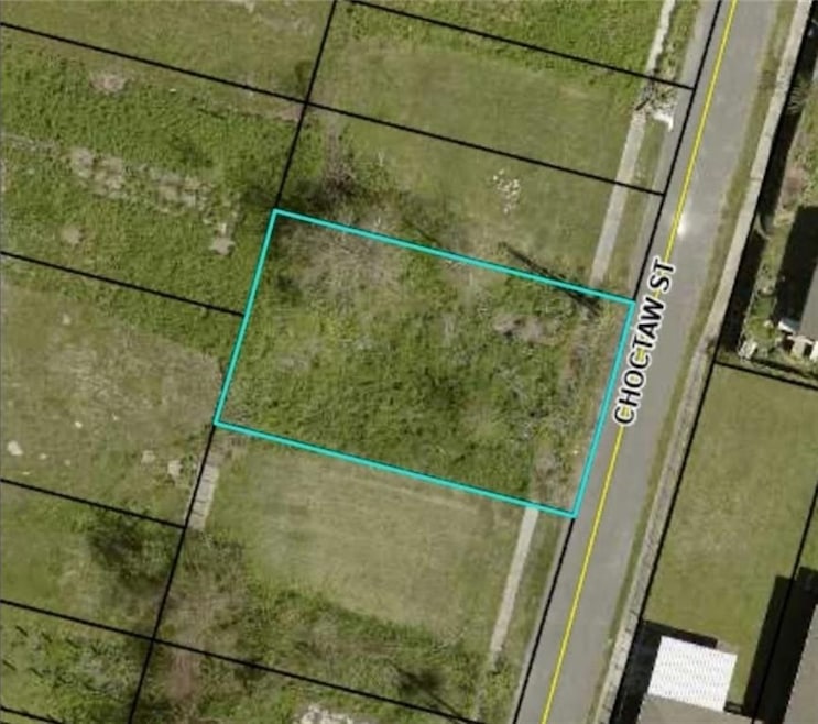 1918 Choctaw St, New Orleans, LA 70117 - photo 1