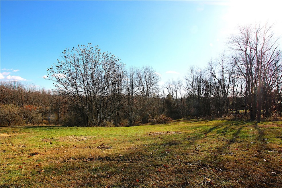 271 Brewer Rd, Freedom, PA 15042 - photo 1