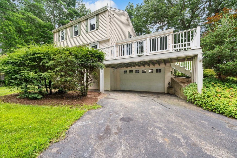 52 Twiss Ln, Hollis, NH 03049 - photo 1