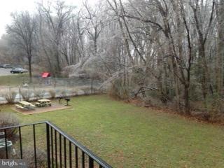 3901 Lyndhurst Dr unit 203, Fairfax, VA 22031 - photo 1