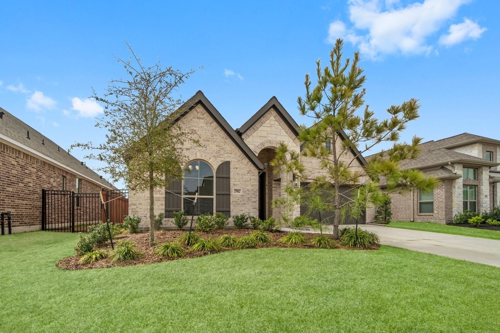 27062 Golden Knoll Dr, Magnolia, TX 77354 - photo 1