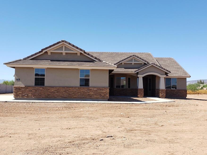 1728 W TAMAR - FRT ELEVATION