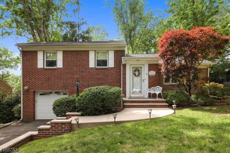 63 Hazelwood Ave, Livingston, NJ 07039 - photo 1