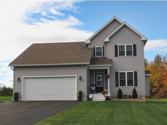 8 Elizabeth St, Saint Albans, VT 05478 - photo 1