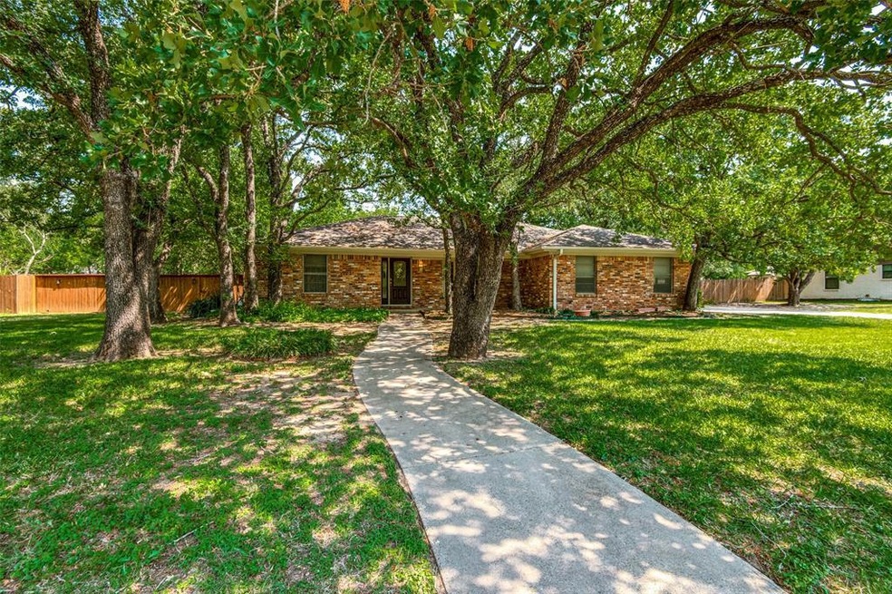 116 Timberline Dr N, Colleyville, TX 76034 - photo 1