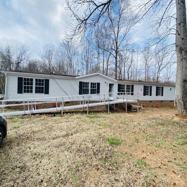 6610 Pebble Ln, Oxford, NC 27565 - photo 1