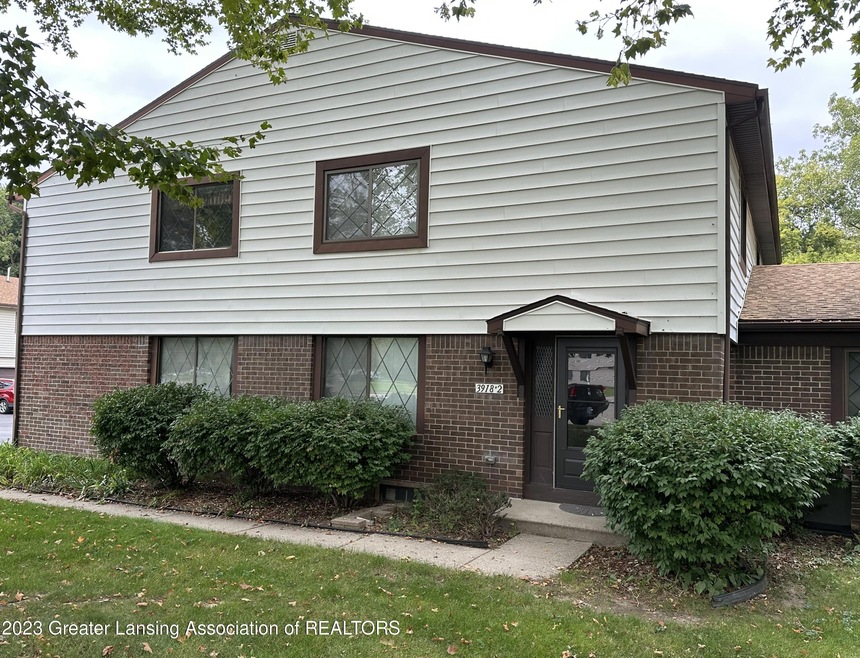 3918 Hunters Ridge front