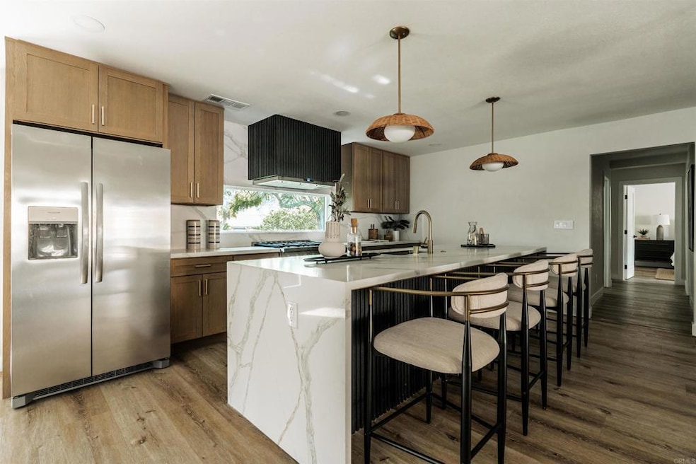 2275 Ivy Rd, Oceanside, CA 92054 - photo 1