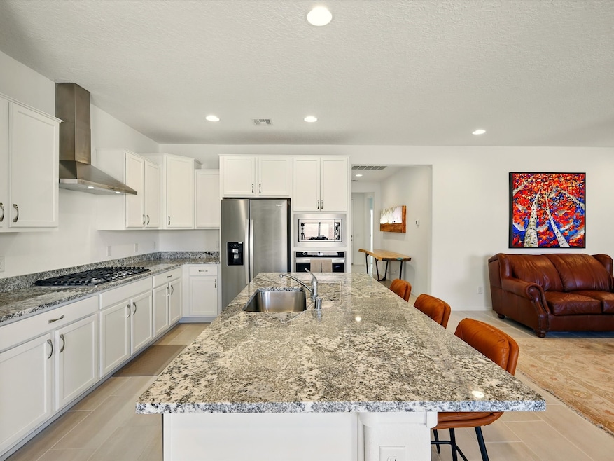 For Sale $612,000