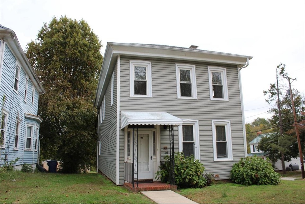 101 Broad St, Saint Georges, DE 19733 - photo 1