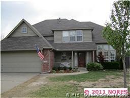 4328 S 200 East Ave, Broken Arrow, OK 74014 - photo 1