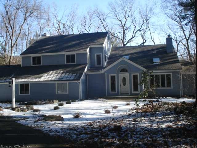 12 Summerwood Rd, West Simsbury, CT 06092 - photo 1