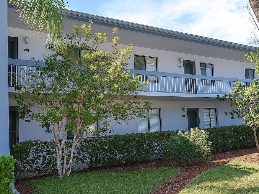 108 Nina Way unit 3, Oldsmar, FL 34677 - photo 1